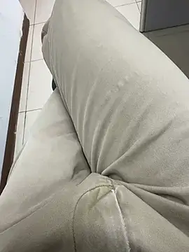 hotisraeli online show from February 3, 2025, 10:03 am