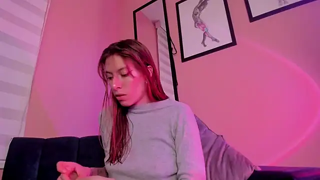 Snapshot of SensualJane2 chatting on December 5, 2025, 6:44 am SensualJane2 online show from December 5, 2025, 6:44 am