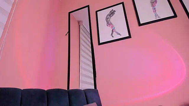 Snapshot of SensualJane2 chatting on February 24, 2026, 3:37 am SensualJane2 online show from February 24, 2026, 3:37 am