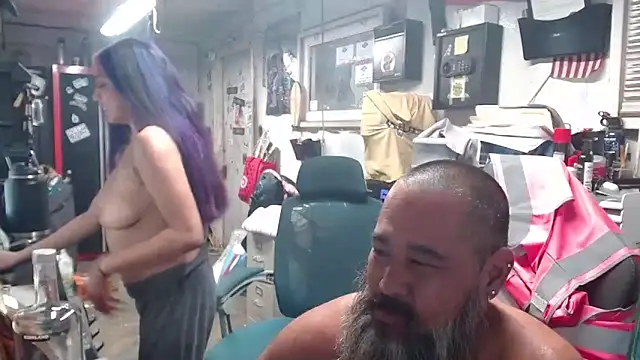 Snapshot of tmoc6693 chatting on December 2, 2025, 11:37 am tmoc6693 online show from December 2, 2025, 11:37 am