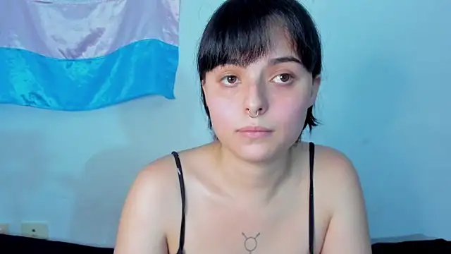 elizabethtaylorxxx online show from March 12, 2026, 11:00 pm