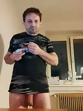 Snapshot of Chokakabraz chatting on January 13, 2025, 4:19 pm Chokakabraz online show from January 13, 2025, 4:19 pm