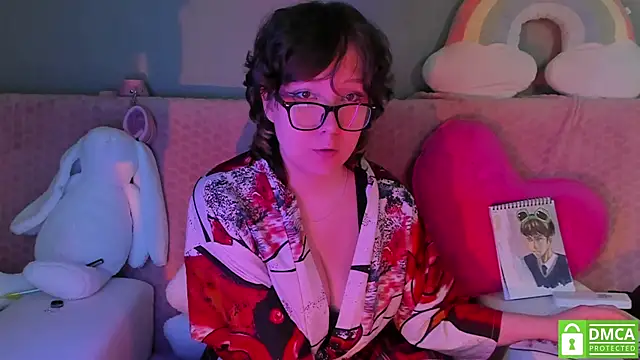 dreamgirllovee online show from February 6, 2025, 5:14 am