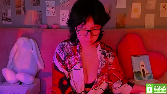 dreamgirllovee online show from March 23, 2025, 12:47 am