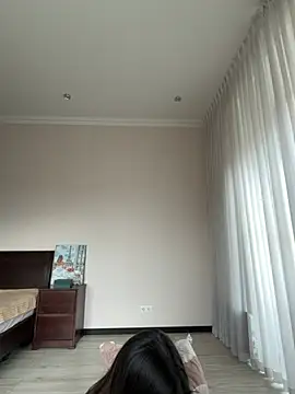 Hott Lolla online show from March 3, 2026, 10:21 am