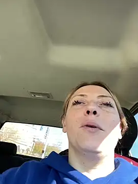 lezbean24 online show from February 27, 2026, 7:47 pm