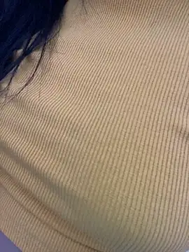 Snapshot of Pinkhotbaby chatting on November 6, 2025, 5:14 pm Pinkhotbaby online show from November 6, 2025, 5:14 pm