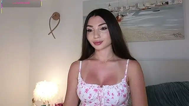 ReyaSophia online show from April 18, 2026, 7:51 pm