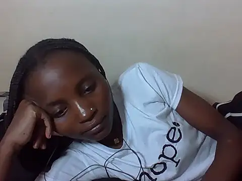 SexyNeedle22 online show from December 3, 2025, 7:45 pm