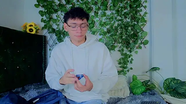 Daviid laidd online show from November 12, 2025, 9:58 pm