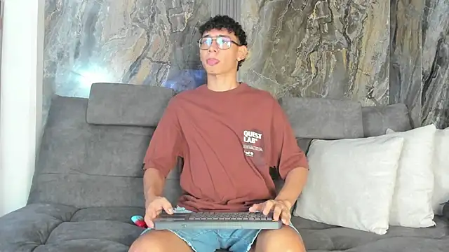 Daviid laidd online show from January 12, 2026, 7:08 pm