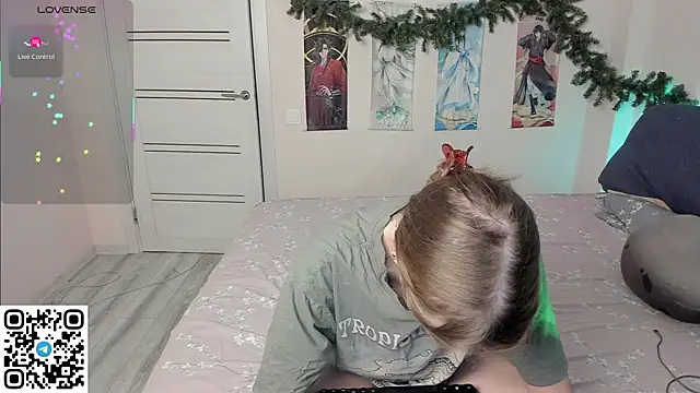 JorRoger online show from December 14, 2025, 10:14 pm