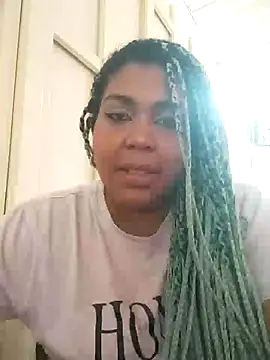ELLA KELLY online show from January 18, 2025, 11:43 am