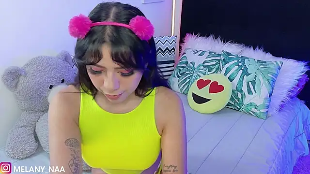 melany naa online show from October 25, 2025, 1:24 am