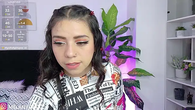 melany naa online show from October 26, 2025, 1:22 am