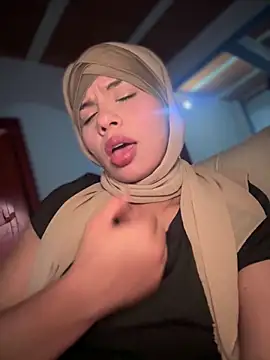 Snapshot of lalilamassu1 chatting on February 2, 2026, 4:27 pm lalilamassu1 online show from February 2, 2026, 4:27 pm