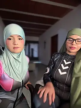 Snapshot of lalilamassu1 chatting on February 26, 2026, 10:09 pm lalilamassu1 online show from February 26, 2026, 10:09 pm