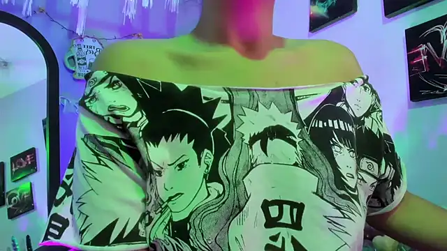 kuromi69 online show from February 1, 2026, 4:11 am