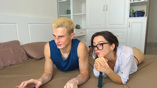 Morning Stars online show from December 14, 2025, 3:01 am