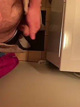 dimitriei online show from December 1, 2025, 10:04 pm