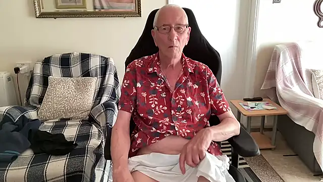cutaboverest online show from July 31, 2026, 6:18 pm