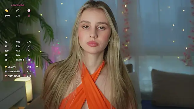 Snapshot of Fluffy-Angel chatting on January 28, 2025, 11:28 am Fluffy-Angel online show from January 28, 2025, 11:28 am