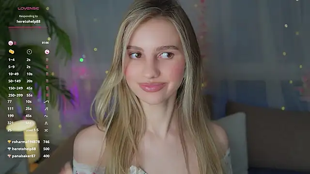 Snapshot of Fluffy-Angel chatting on February 6, 2025, 2:26 pm Fluffy-Angel online show from February 6, 2025, 2:26 pm