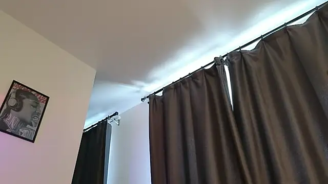 Snapshot of _eva_queen chatting on July 2, 2026, 11:05 am eva queen online show from July 2, 2026, 11:05 am