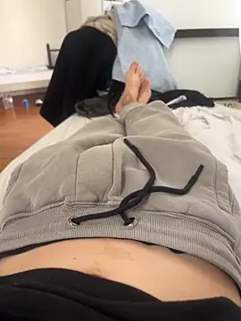 dedewr online show from November 2, 2025, 1:13 pm