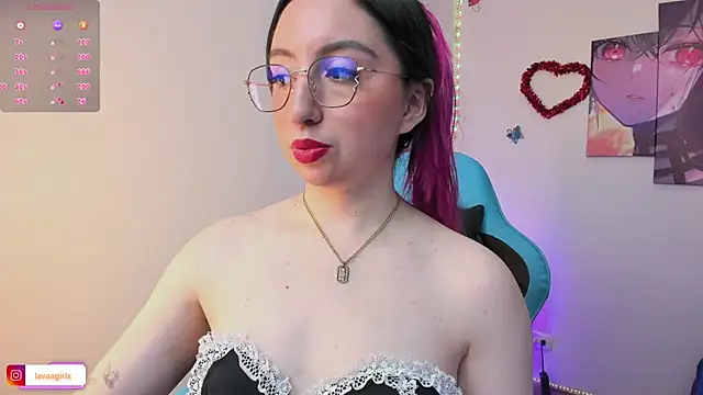 Snapshot of Julieta_cott chatting on September 22, 2025, 12:56 am Julieta cott online show from September 22, 2025, 12:56 am