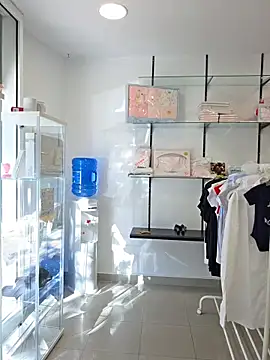 Snapshot of GatitaXD27 chatting on November 4, 2025, 10:14 am GatitaXD27 online show from November 4, 2025, 10:14 am