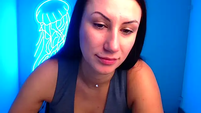 Loren Moa online show from December 26, 2024, 10:26 am