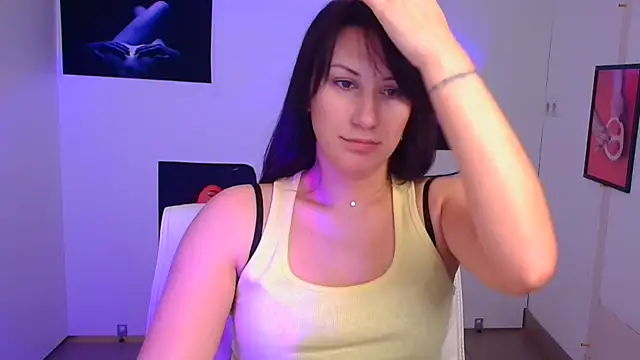 Loren Moa online show from January 24, 2025, 1:03 pm