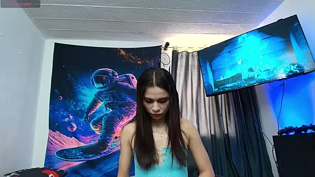 HotCouple 697 online show from December 29, 2024, 6:16 pm