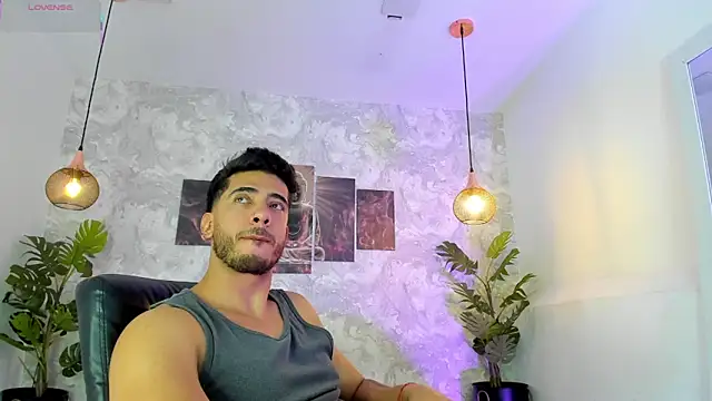 Snapshot of Nate_franco chatting on January 15, 2026, 3:11 am Nate franco online show from January 15, 2026, 3:11 am