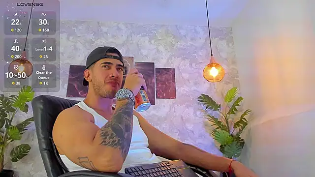 Snapshot of Nate_franco chatting on February 5, 2026, 2:27 am Nate franco online show from February 5, 2026, 2:27 am