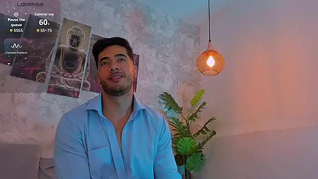 Snapshot of Nate_franco chatting on February 15, 2026, 8:02 am Nate franco online show from February 15, 2026, 8:02 am