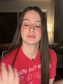 nerdynina online show from March 18, 2026, 1:31 am