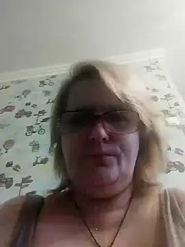 Forest-Lady online show from March 8, 2025, 9:50 am