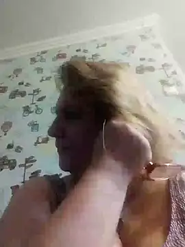 Forest-Lady online show from March 20, 2025, 12:32 pm