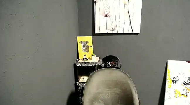 lady olivia  online show from December 5, 2024, 5:06 pm