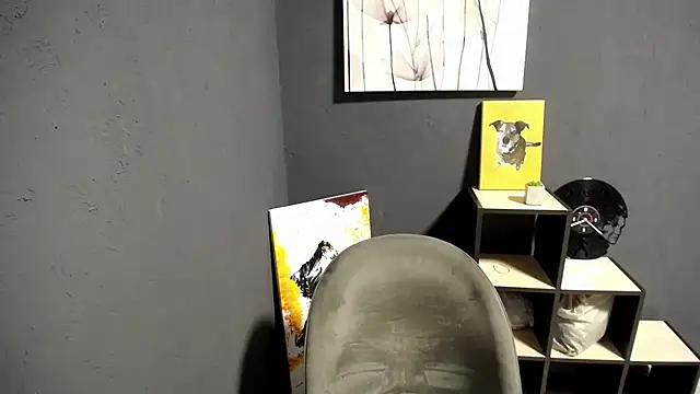 lady olivia  online show from September 25, 2025, 2:10 pm