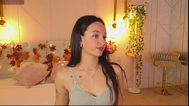 Lolly Neal online show from October 30, 2025, 4:47 am