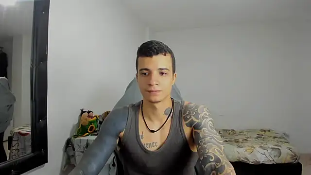 Snapshot of Balo_lovers chatting on February 14, 2025, 3:05 pm Balo lovers online show from February 14, 2025, 3:05 pm