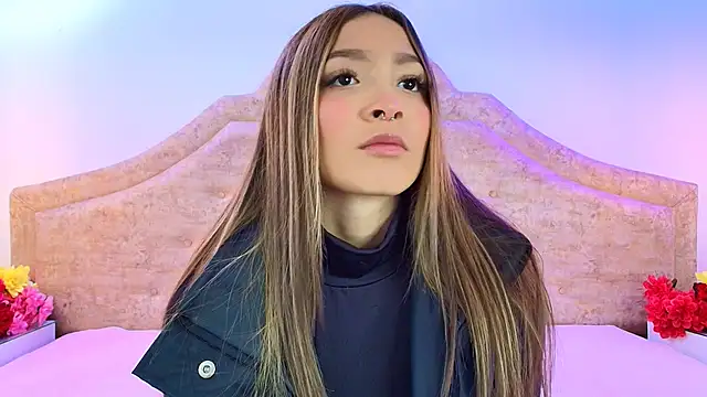 Victoria Adams14 online show from January 22, 2025, 1:11 pm