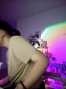 Snapshot of azumiichan chatting on February 5, 2025, 1:58 am azumiichan online show from February 5, 2025, 1:58 am