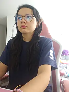 azumiichan online show from March 7, 2026, 1:30 pm