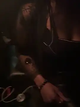 CamGirlLeanna online show from March 2, 2025, 1:58 am