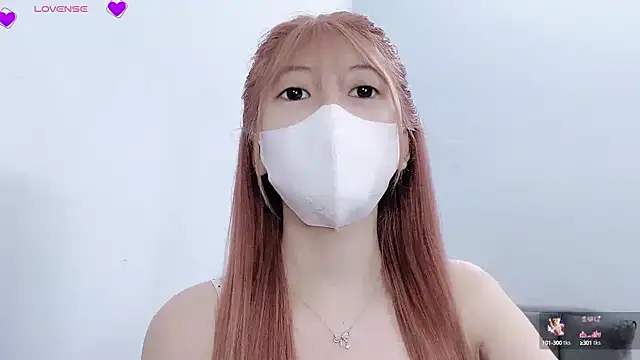 tanhxiu online show from February 15, 2025, 8:11 am