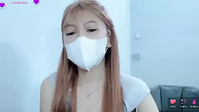 tanhxiu online show from February 16, 2025, 2:32 pm